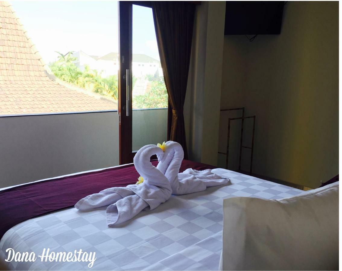 Dana Homestay Canggu Exteriör bild