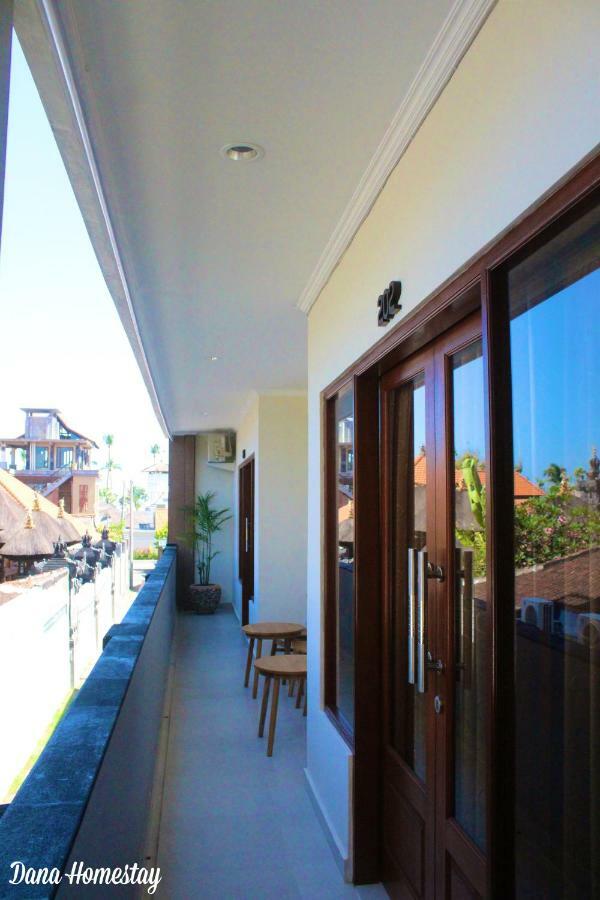 Dana Homestay Canggu Exteriör bild
