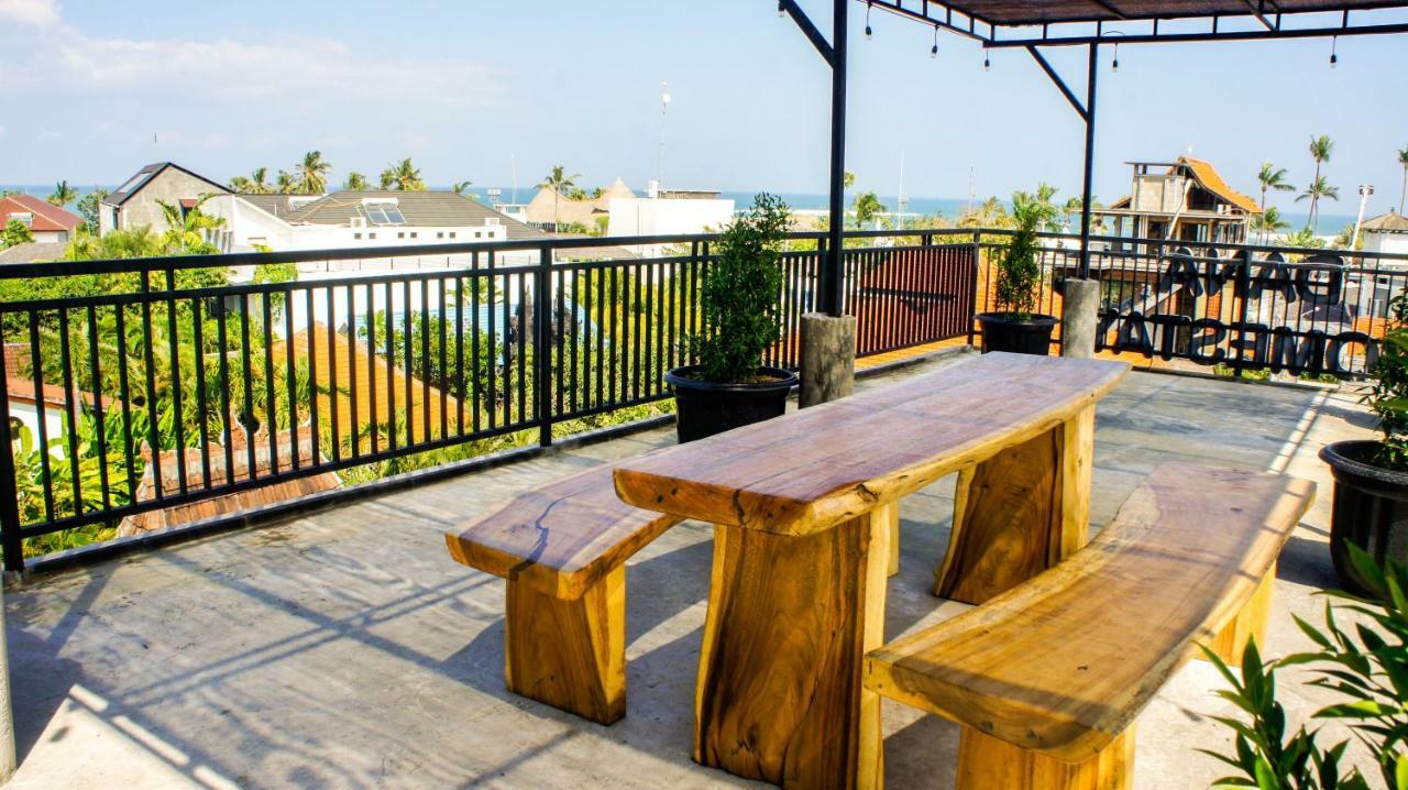 Dana Homestay Canggu Exteriör bild